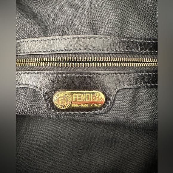 EUC Fendi Suede shoulder bag with leather strap. - Picture 13 of 16